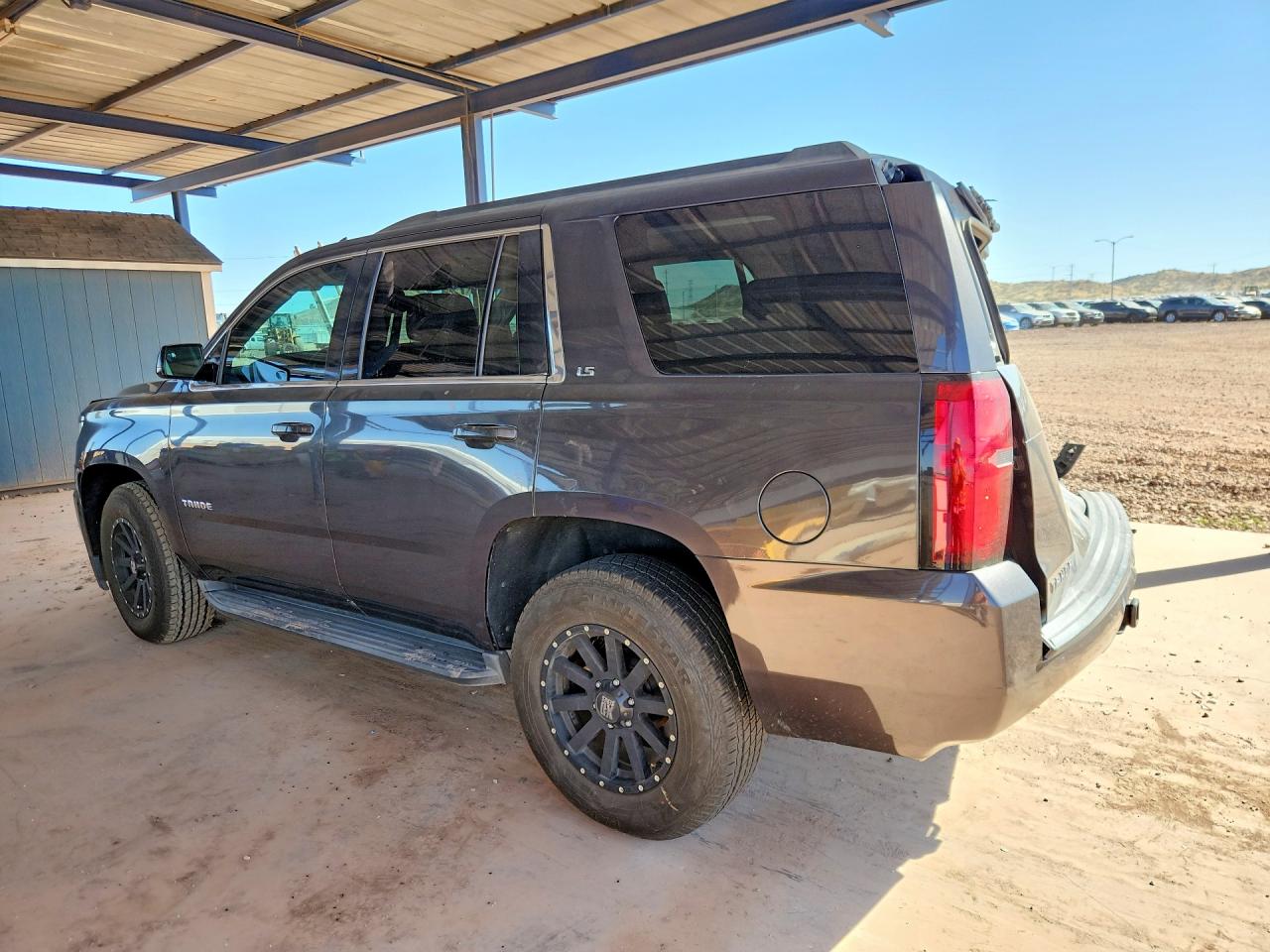 2016 CHEVROLET TAHOE C1500 LS photo 2