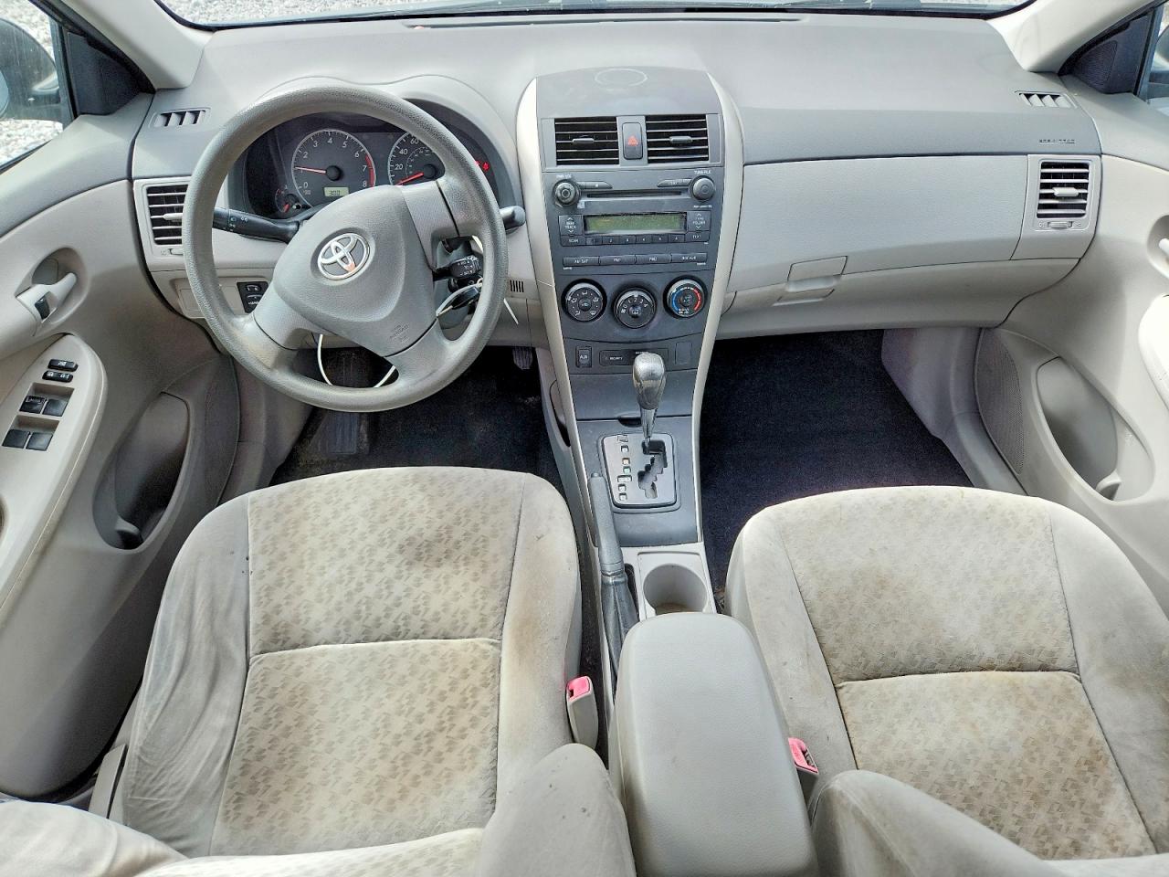 2009 TOYOTA COROLLA photo 15