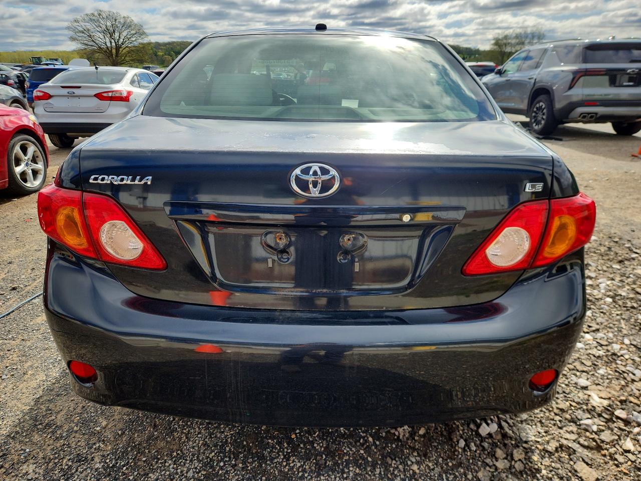 2009 TOYOTA COROLLA photo 11