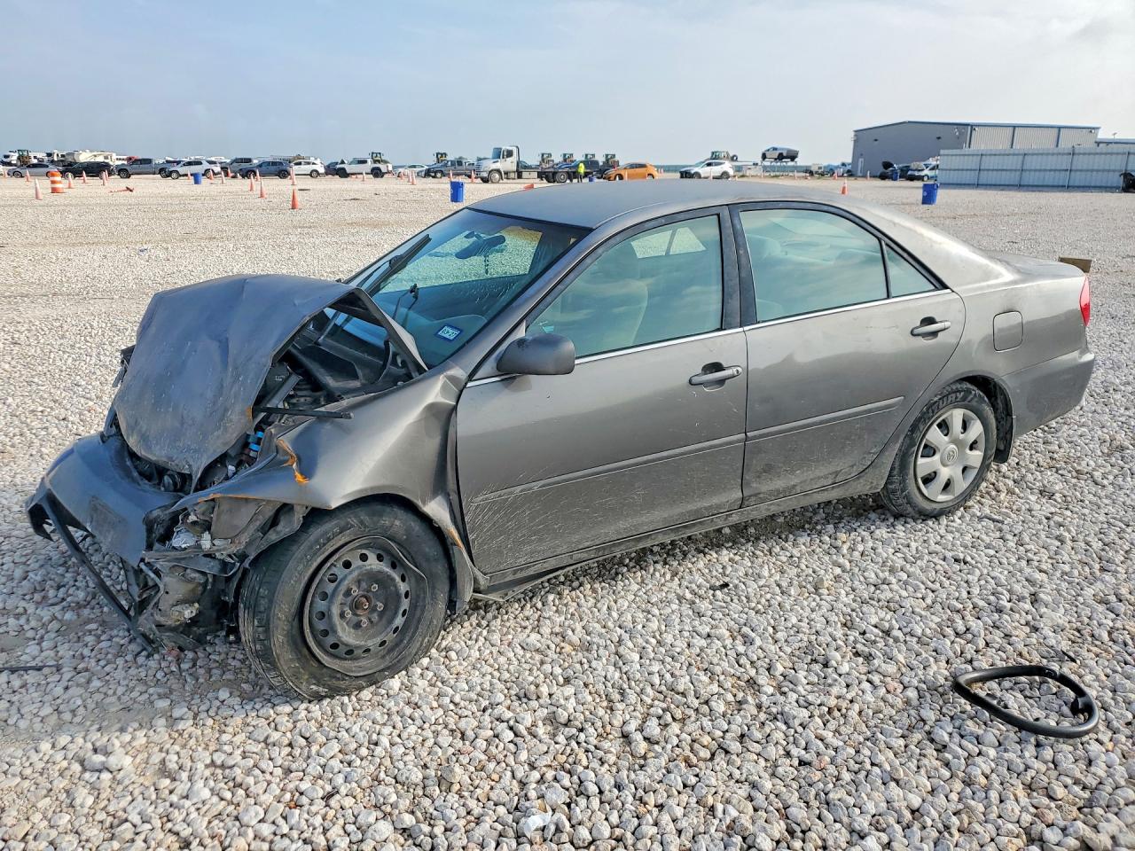 2004 TOYOTA CAMRY