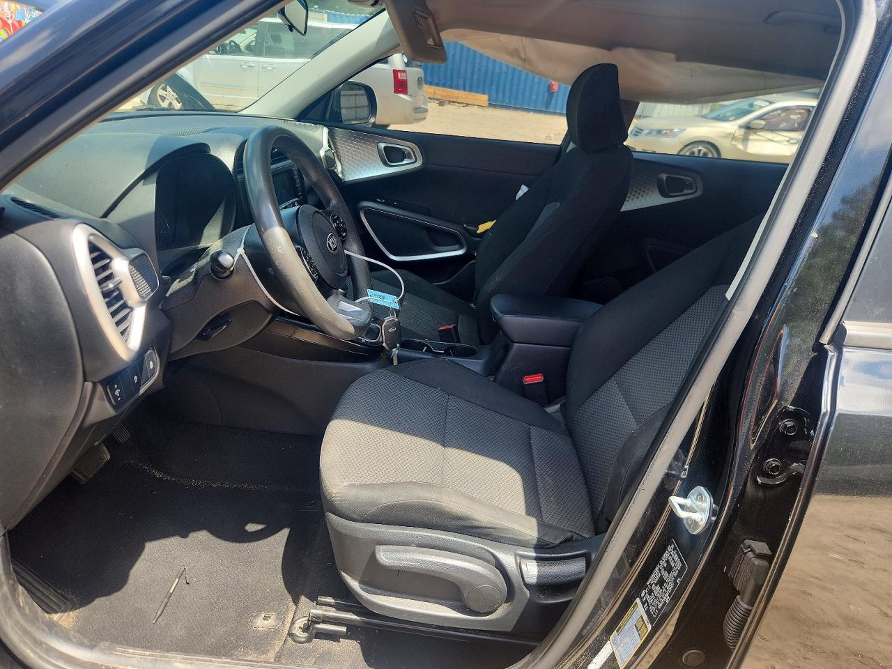 2021 KIA SOUL LX photo 19