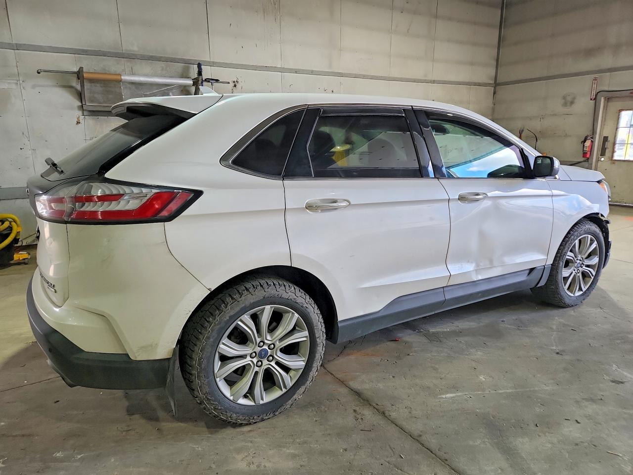 2019 FORD EDGE TITANIUM photo 3