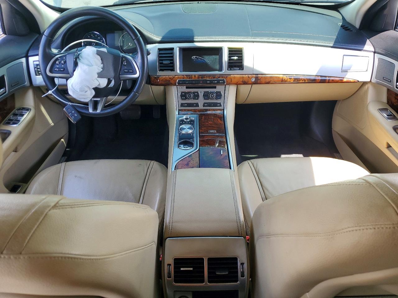 2015 JAGUAR XF 2.0T PREMIUM photo 15