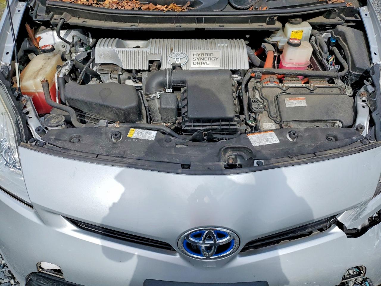 2014 TOYOTA PRIUS TWO photo 31