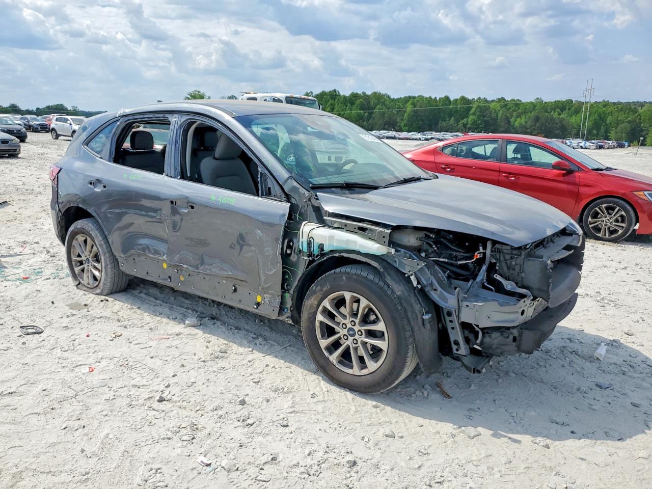 2022 FORD ESCAPE SEL photo 4