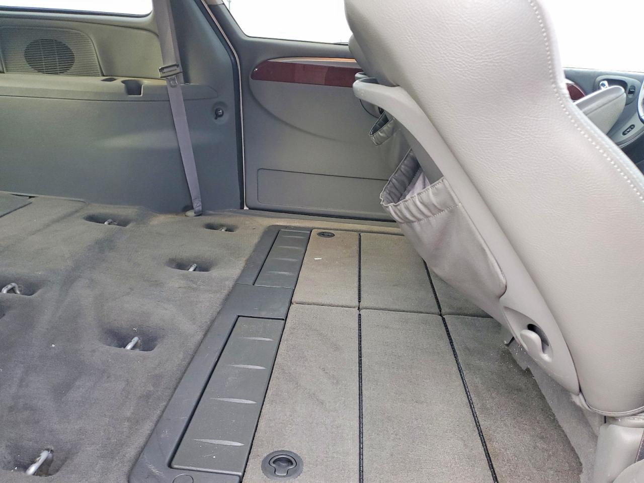 2007 CHRYSLER TOWN & COUNTRY LIMITED photo 41