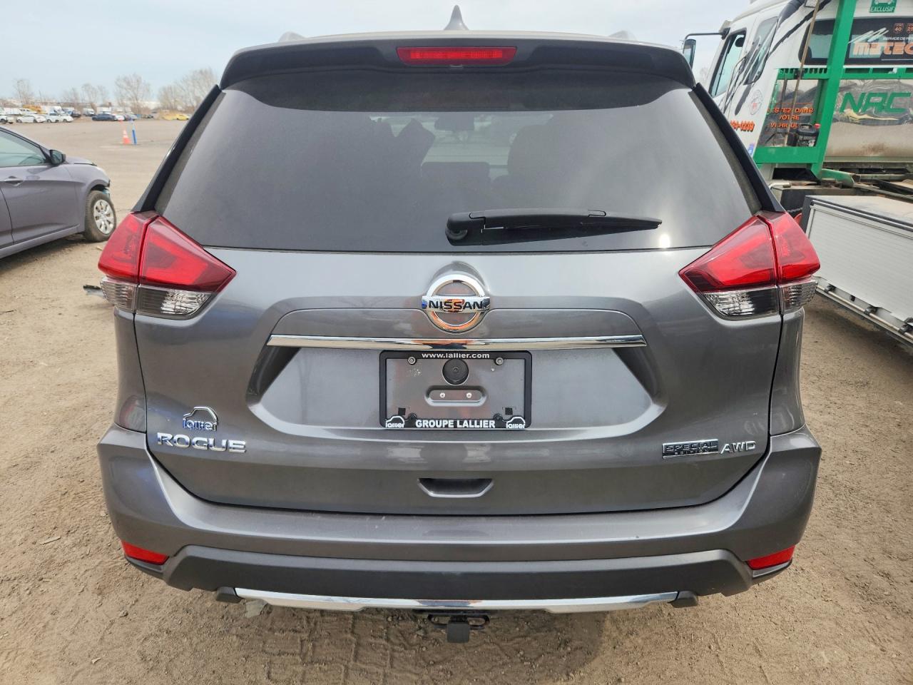 2019 NISSAN ROGUE S photo 11