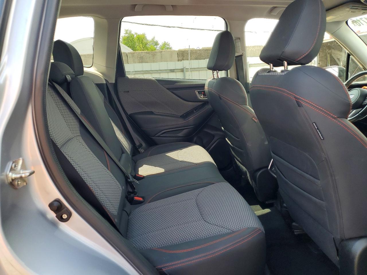 2019 SUBARU FORESTER SPORT photo 21