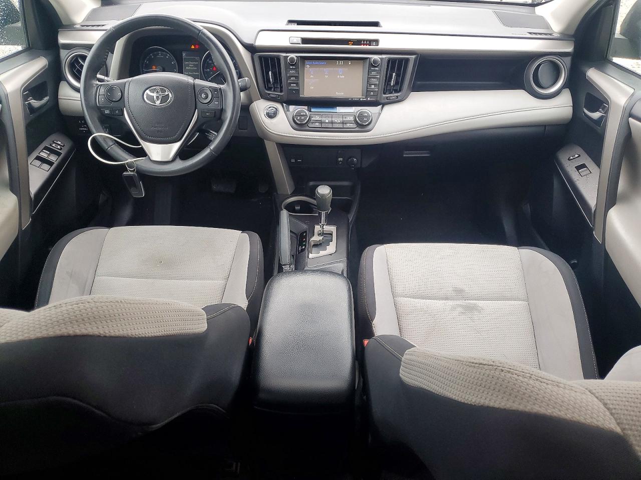 2018 TOYOTA RAV4 XLE photo 22
