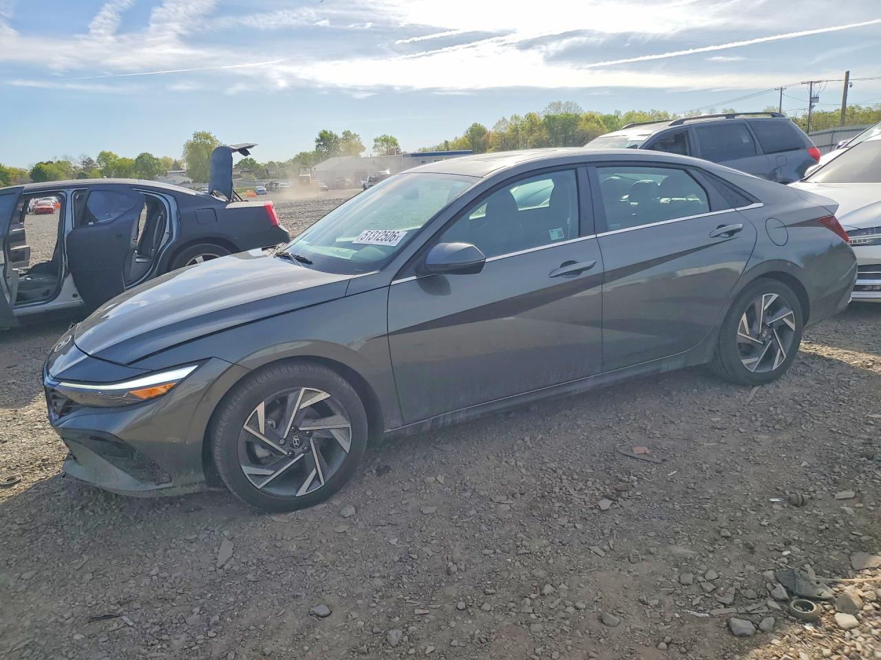 2025 HYUNDAI ELANTRA