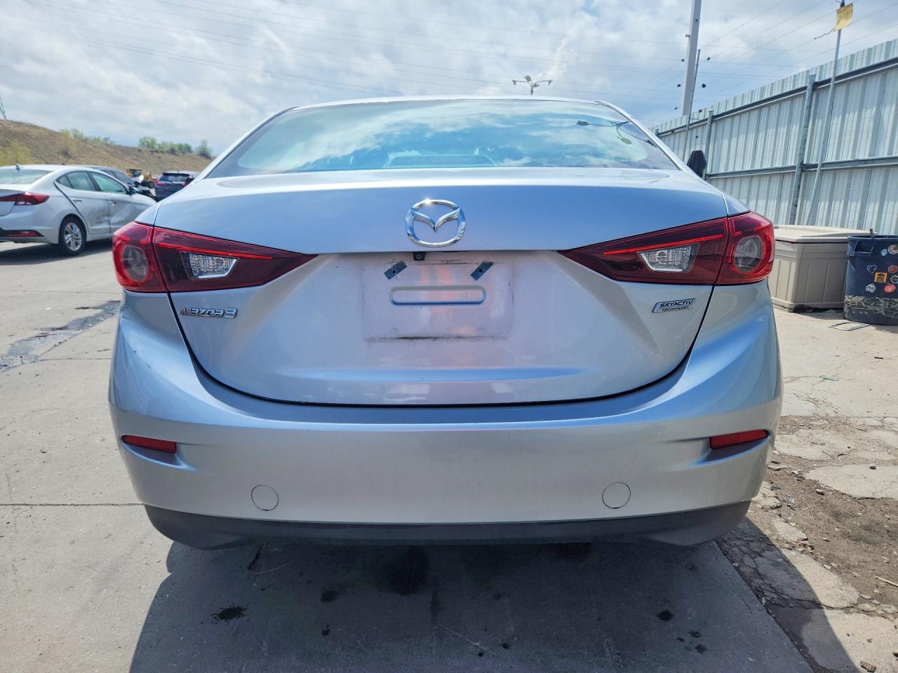 2017 MAZDA 3 TOURING photo 16