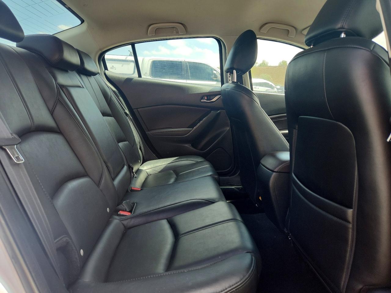 2017 MAZDA 3 TOURING photo 28