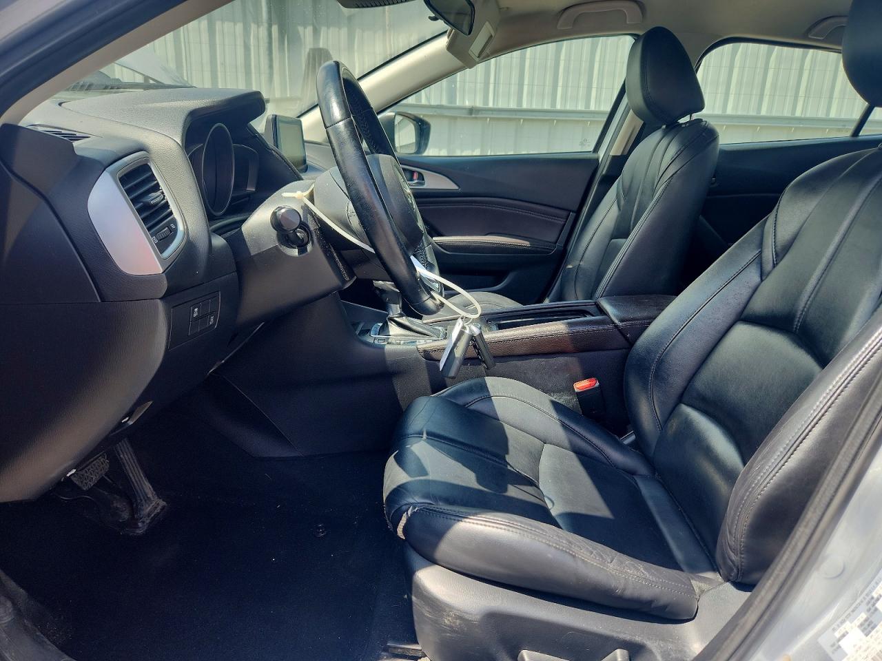 2017 MAZDA 3 TOURING photo 19