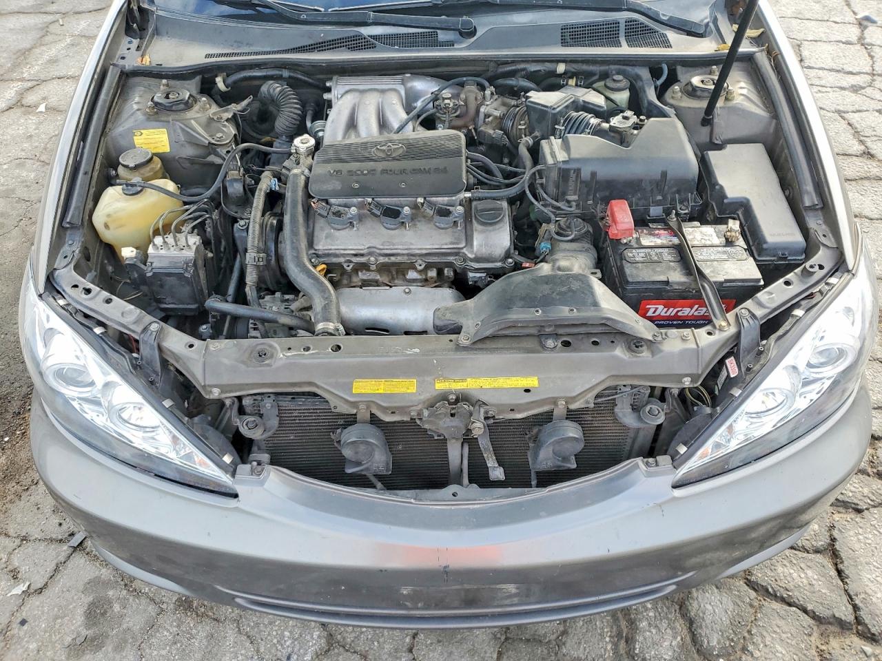 2002 TOYOTA CAMRY XLE V6 photo 31