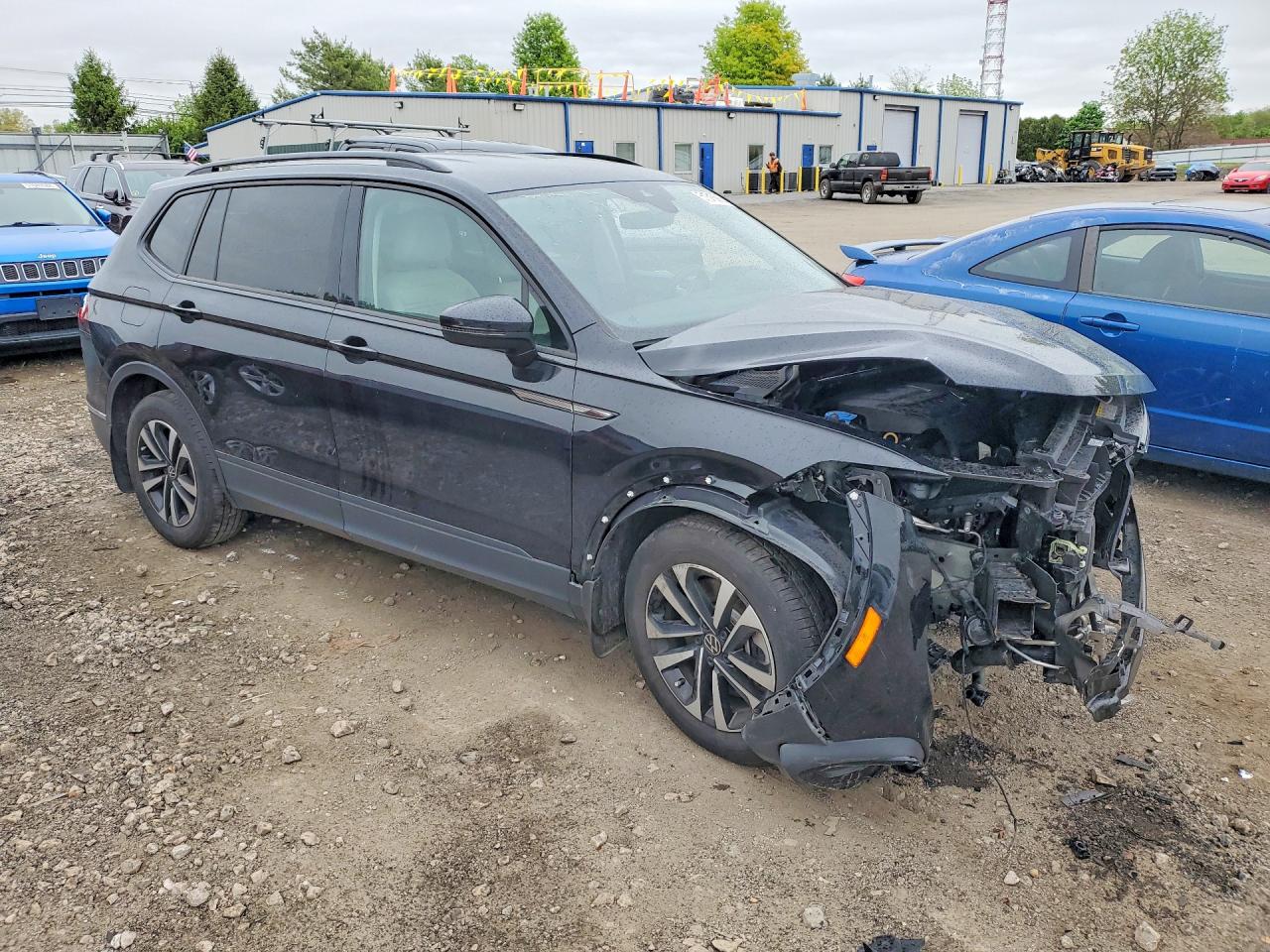 2024 VOLKSWAGEN TIGUAN S photo 10