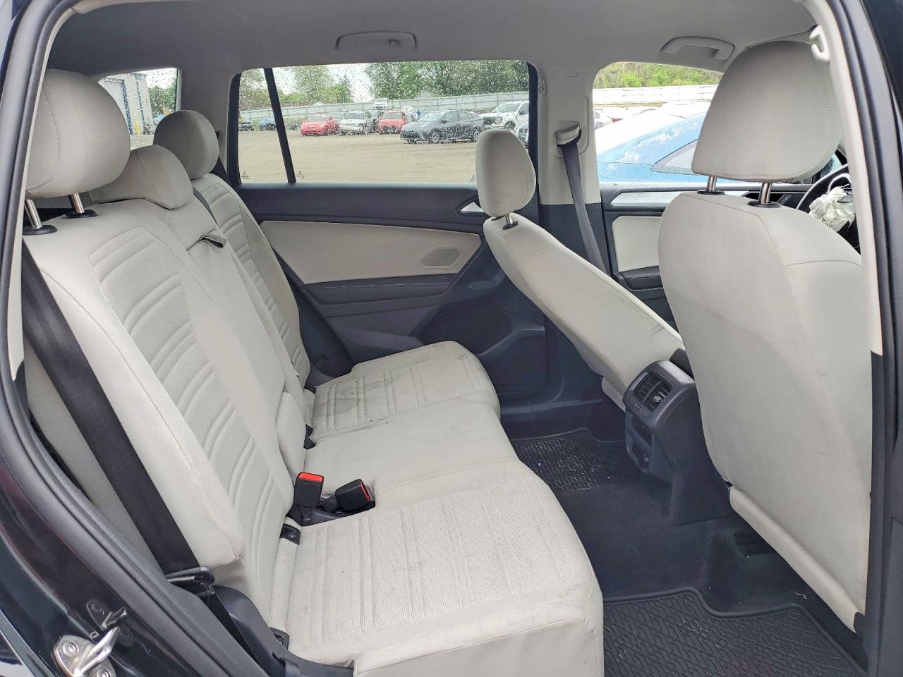 2024 VOLKSWAGEN TIGUAN S photo 28
