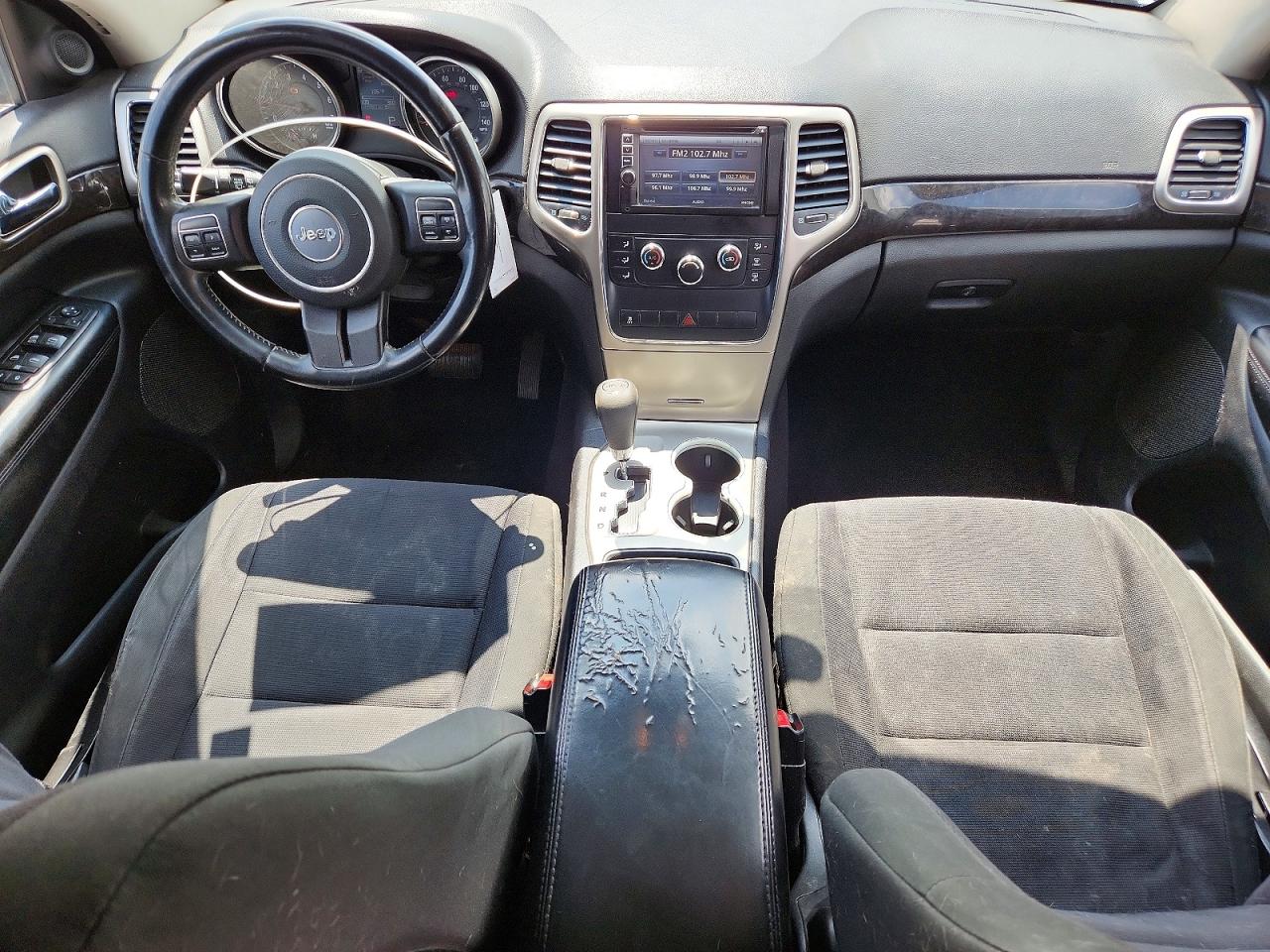 2012 JEEP GRAND CHEROKEE LAREDO photo 22