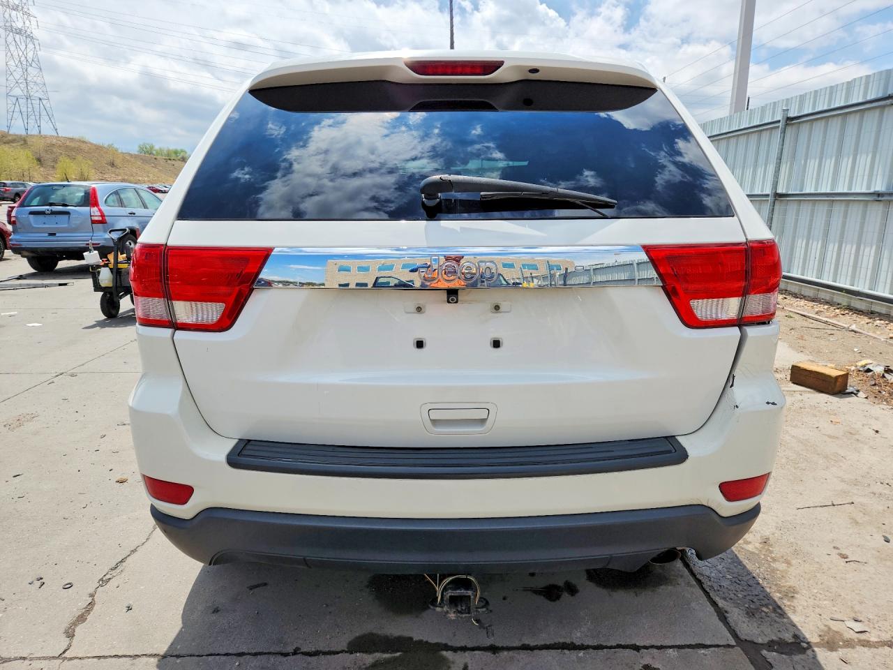 2012 JEEP GRAND CHEROKEE LAREDO photo 16