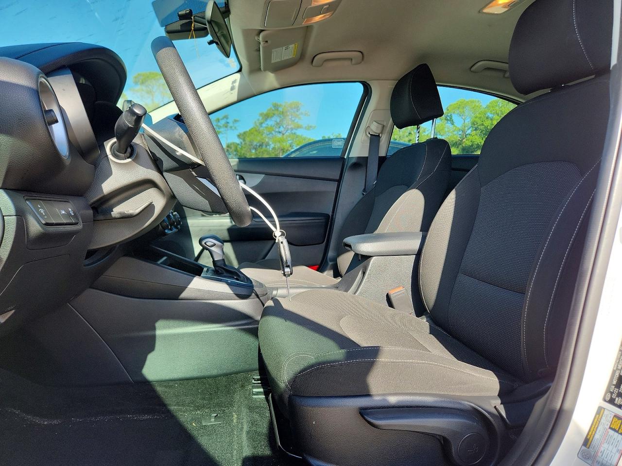 2021 KIA FORTE LXS photo 19