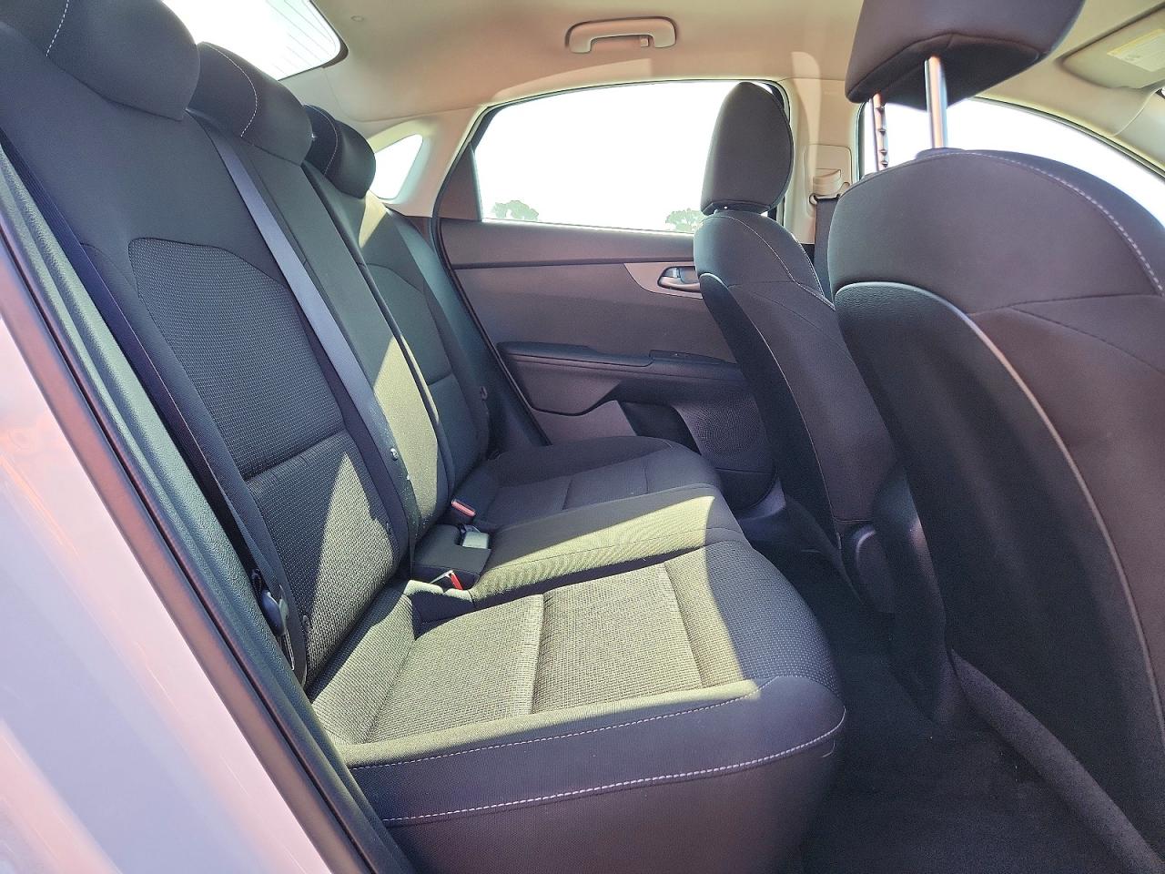 2021 KIA FORTE LXS photo 28