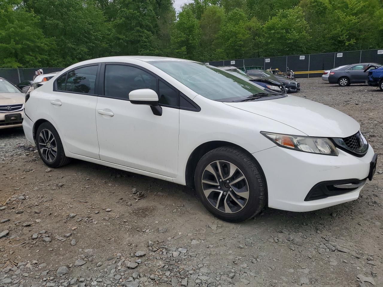 2015 HONDA CIVIC LX photo 4