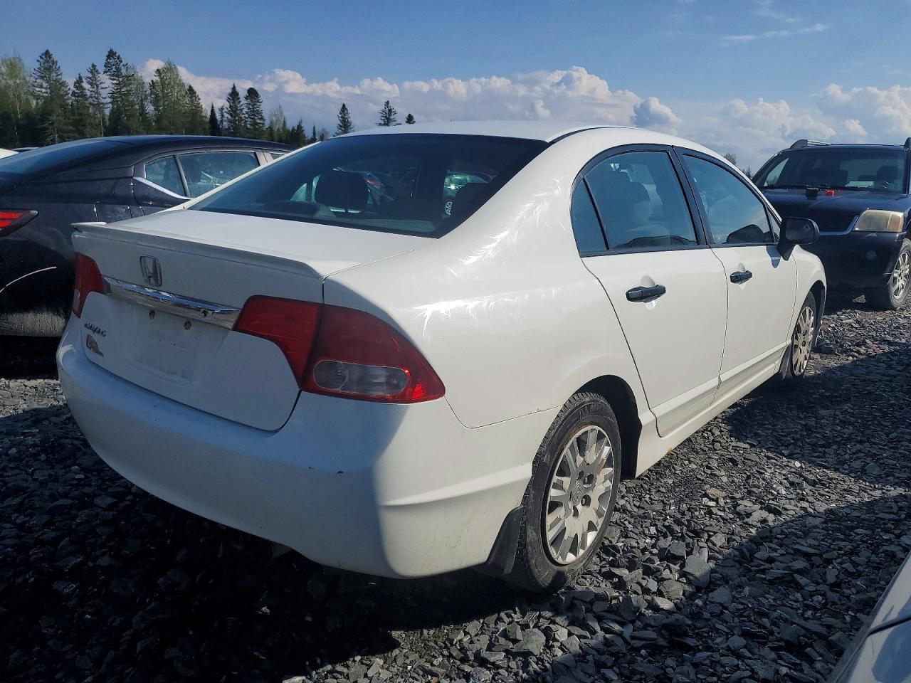 2010 HONDA CIVIC DX photo 3