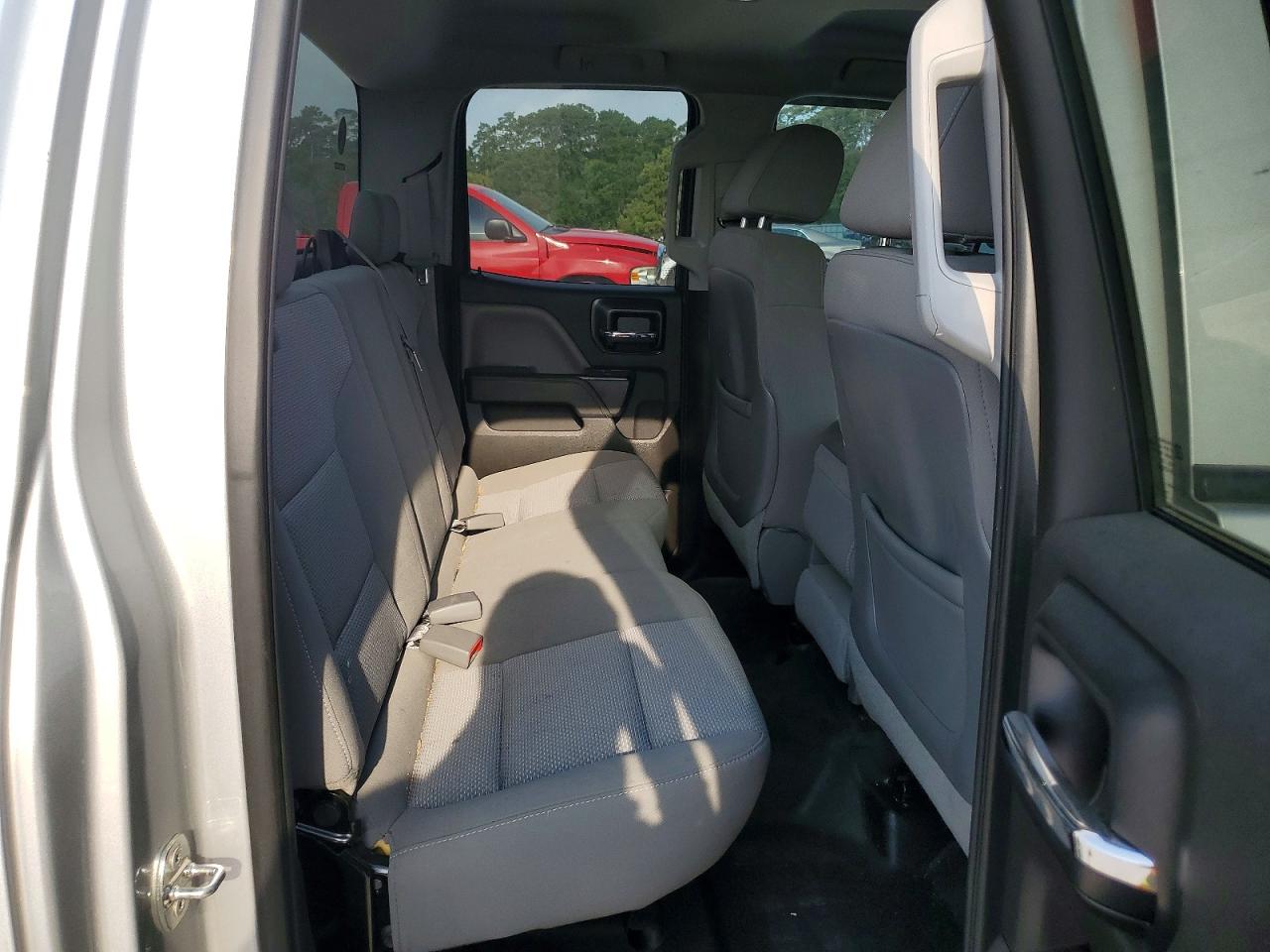 2015 CHEVROLET SILVERADO C1500 photo 19