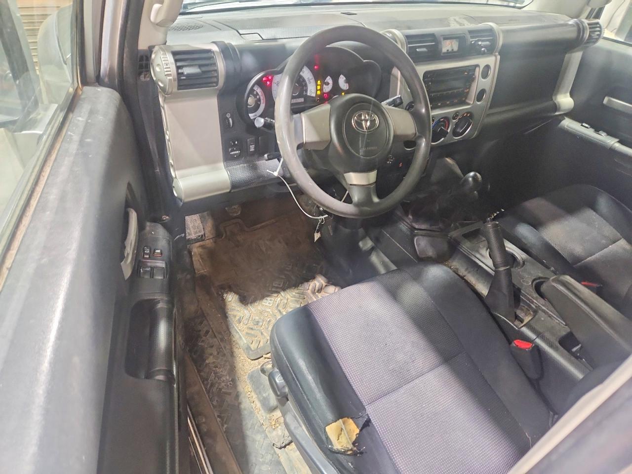 2007 TOYOTA FJ CRUISER BASE photo 15