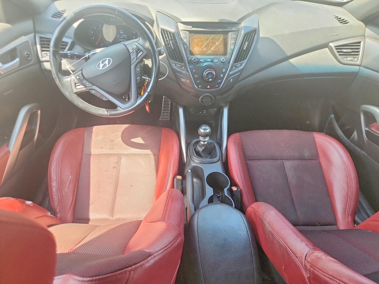 2016 HYUNDAI VELOSTER TURBO photo 15