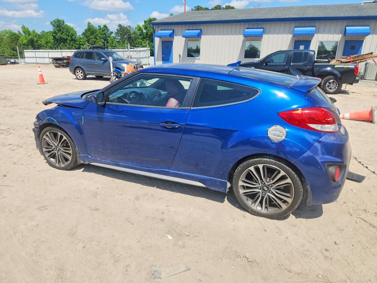 2016 HYUNDAI VELOSTER TURBO photo 3
