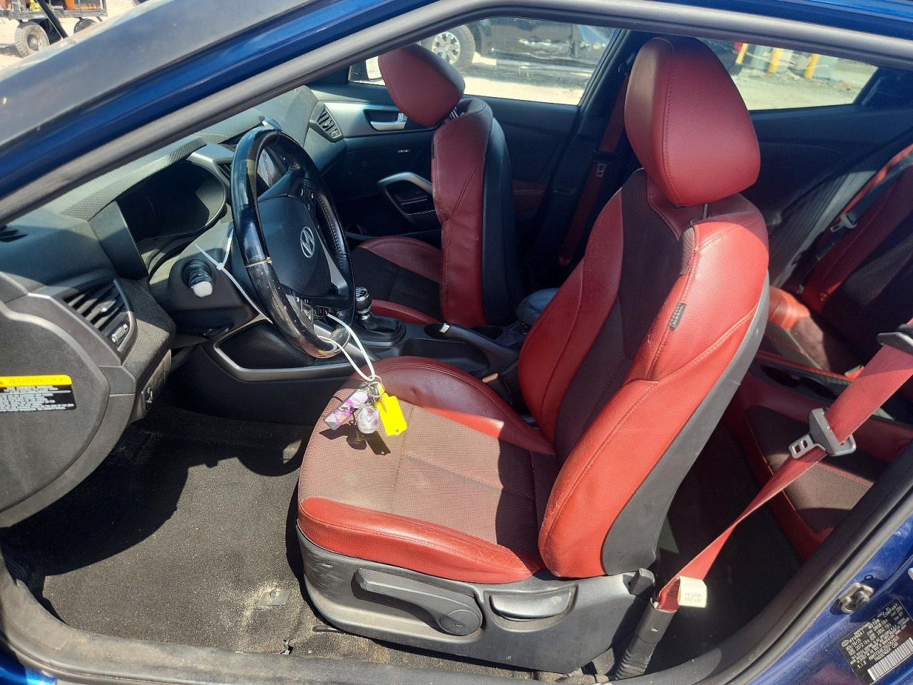 2016 HYUNDAI VELOSTER TURBO photo 13
