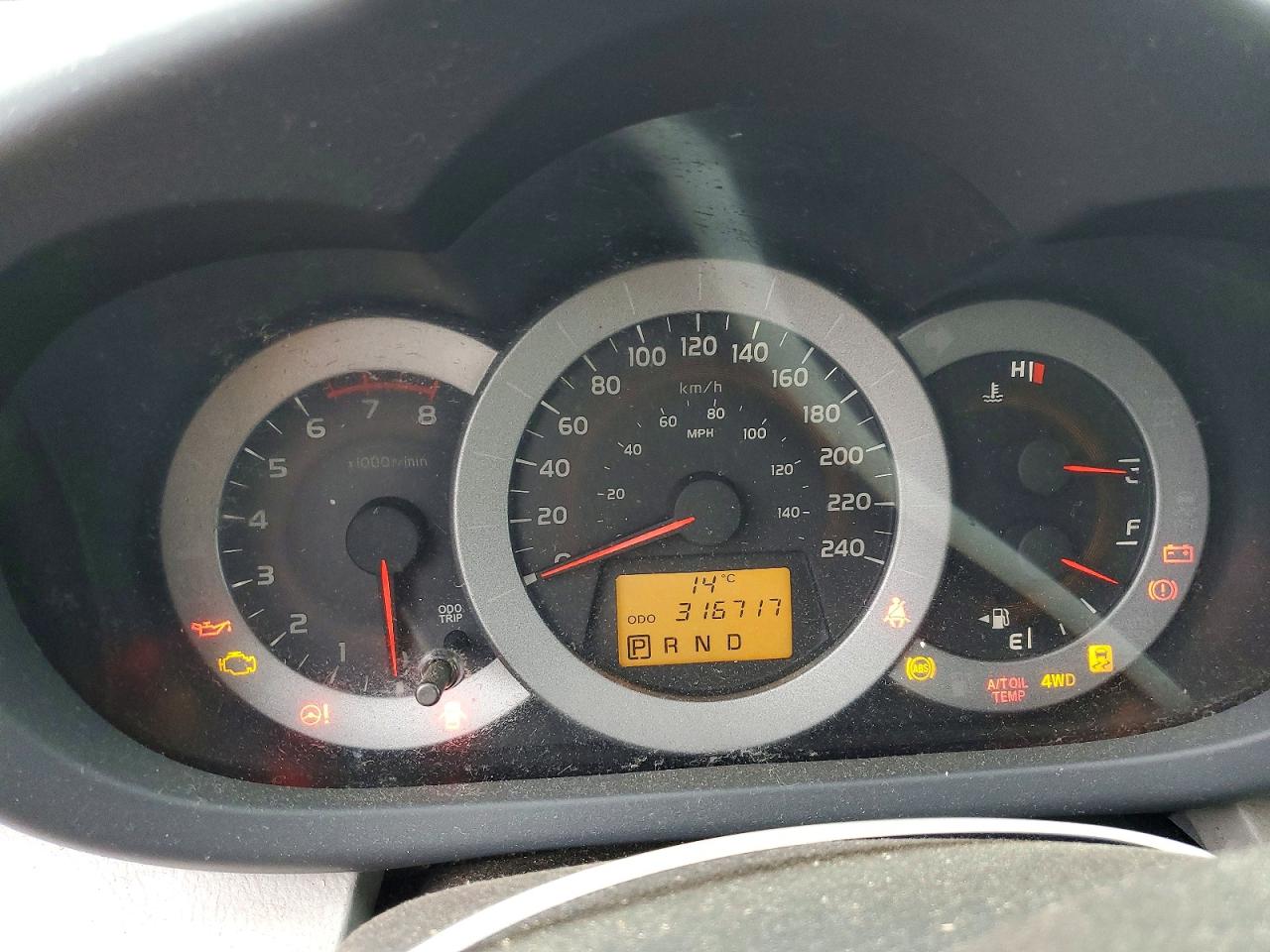 2011 TOYOTA RAV4 BASE photo 17