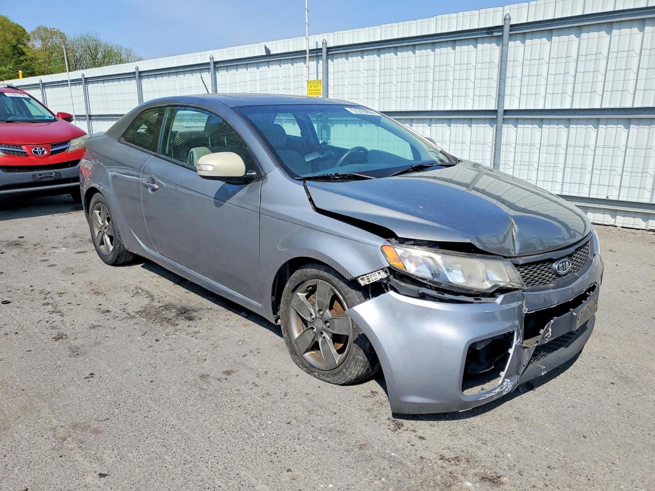 2010 KIA FORTE EX photo 7