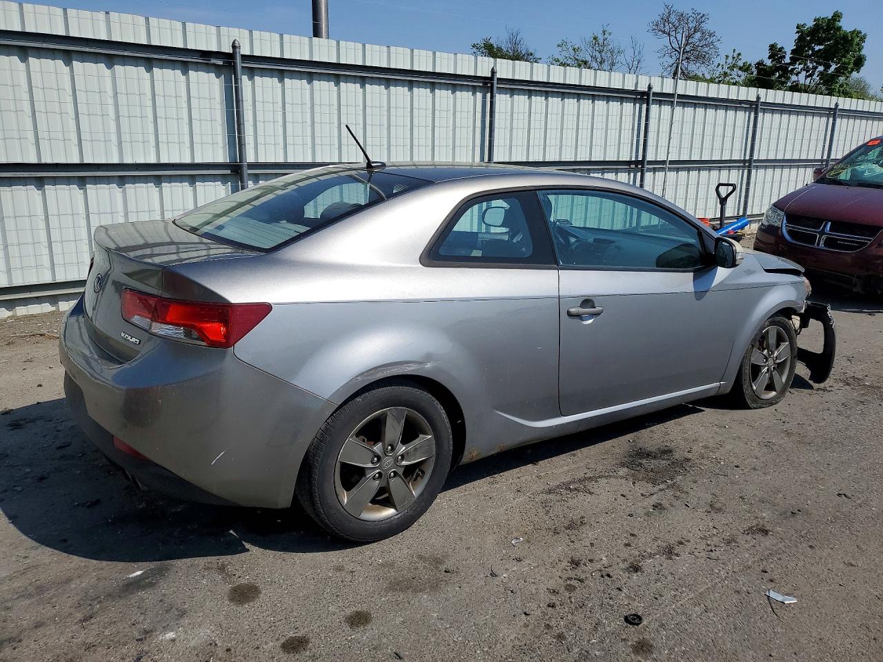 2010 KIA FORTE EX photo 5