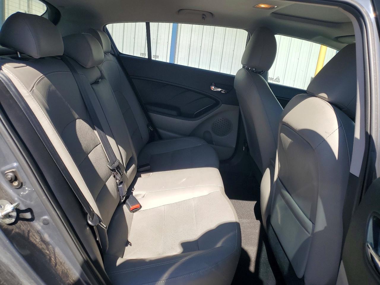 2015 KIA FORTE EX photo 19