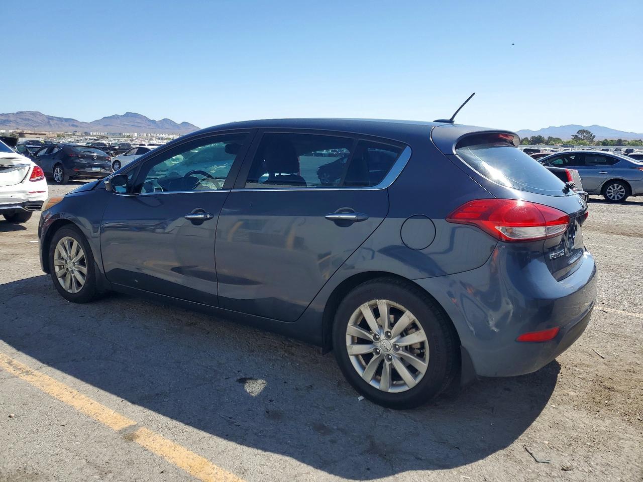 2015 KIA FORTE EX photo 3
