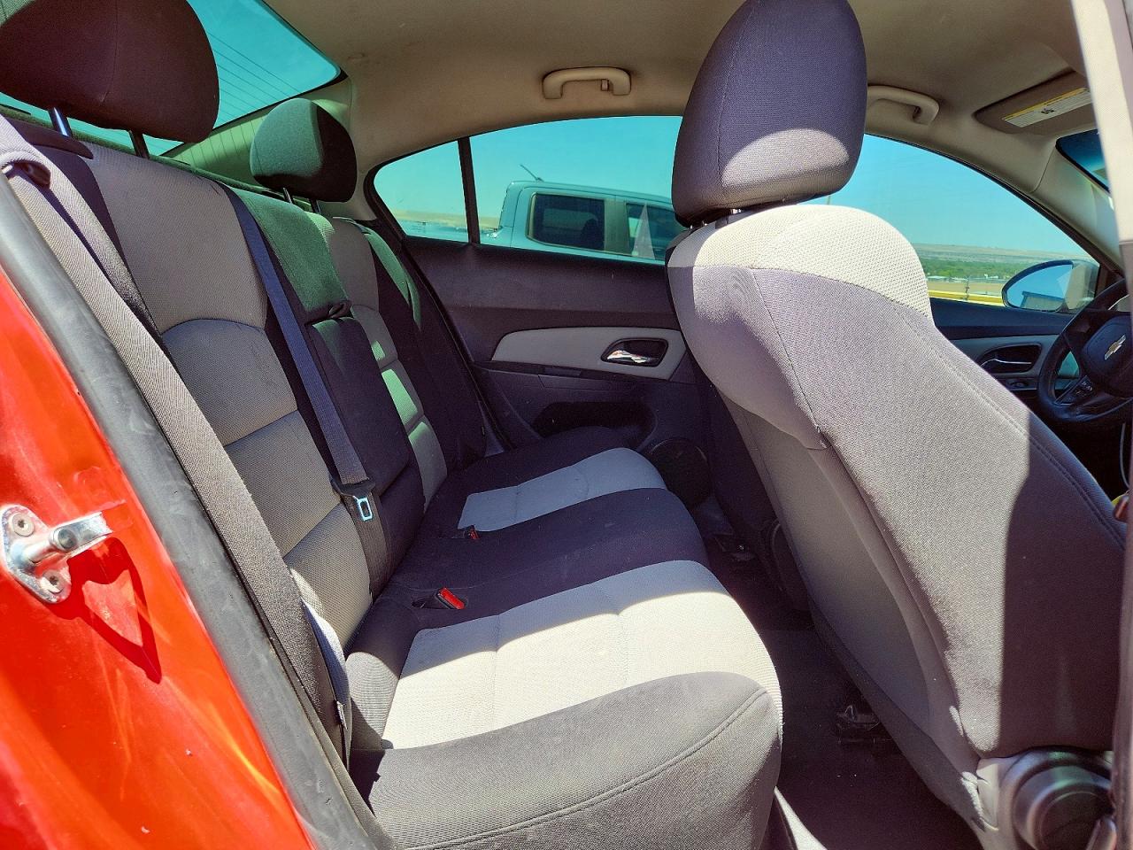 2014 CHEVROLET CRUZE LS photo 19