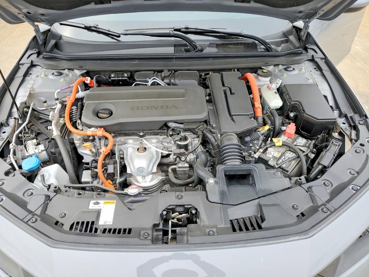 2025 HONDA ACCORD TOURING HYBRID photo 31