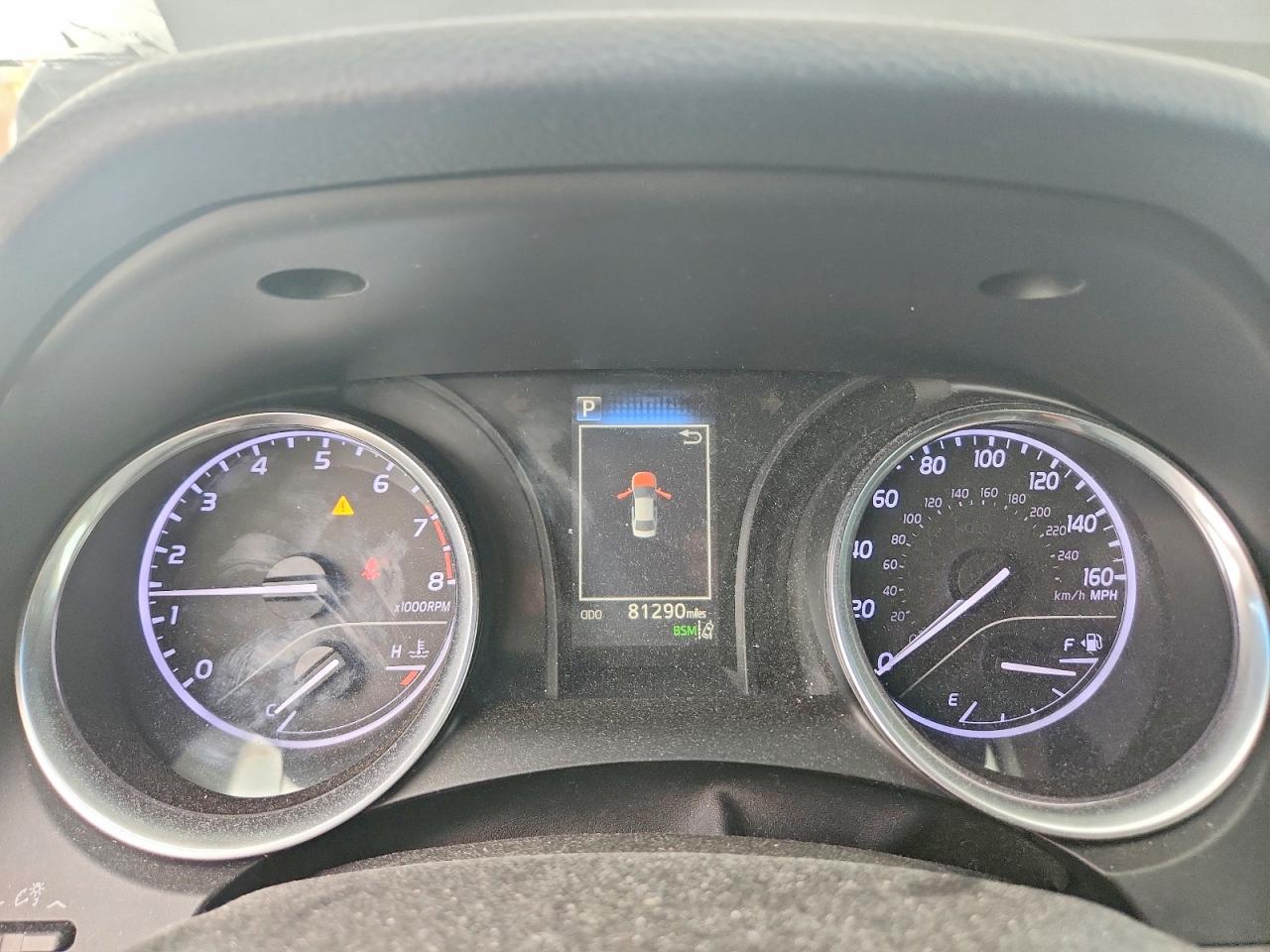 2018 TOYOTA CAMRY photo 17