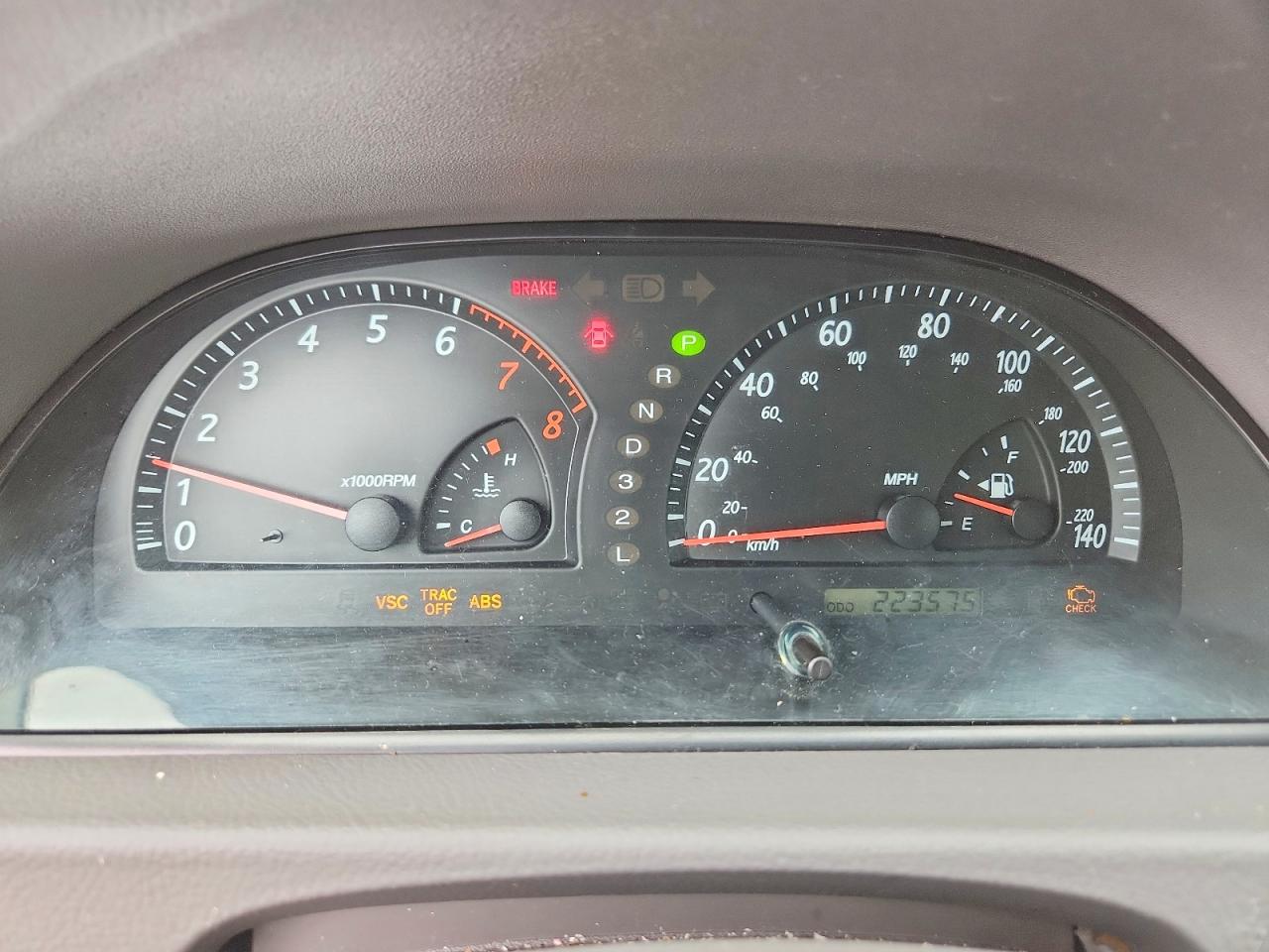 2003 TOYOTA CAMRY XLE V6 photo 25