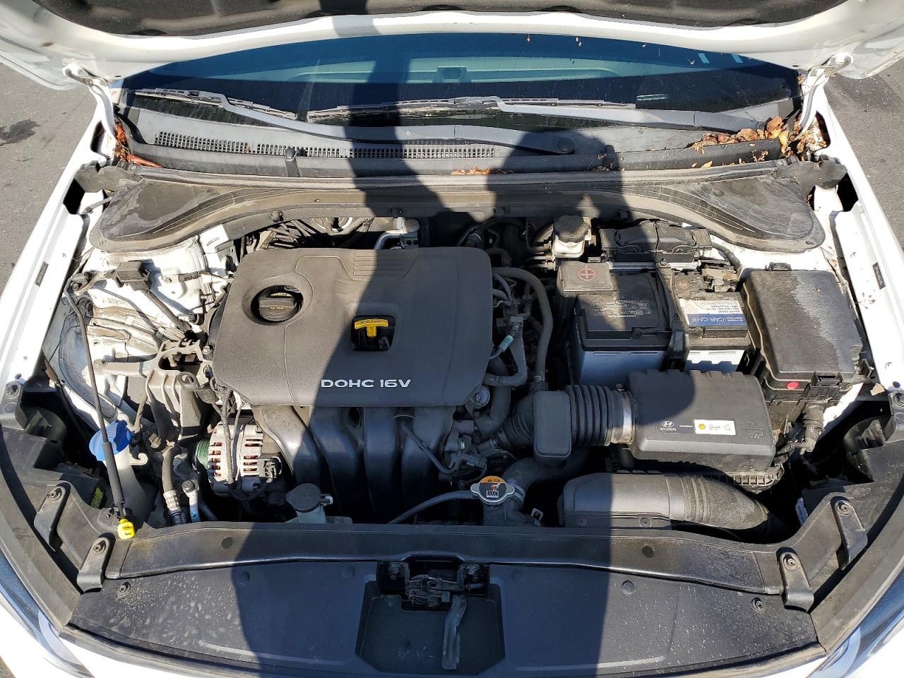 2017 HYUNDAI ELANTRA SE photo 31