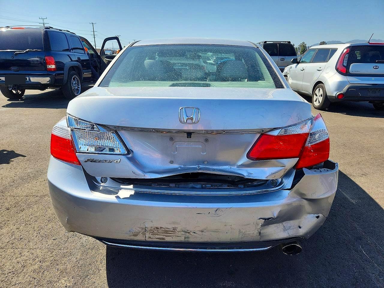 2014 HONDA ACCORD LX photo 16