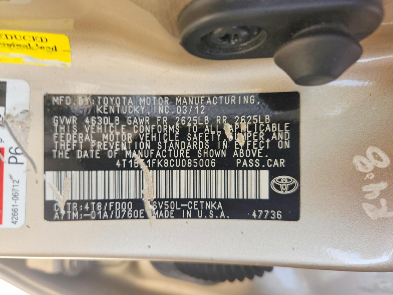 2012 TOYOTA CAMRY LE photo 12