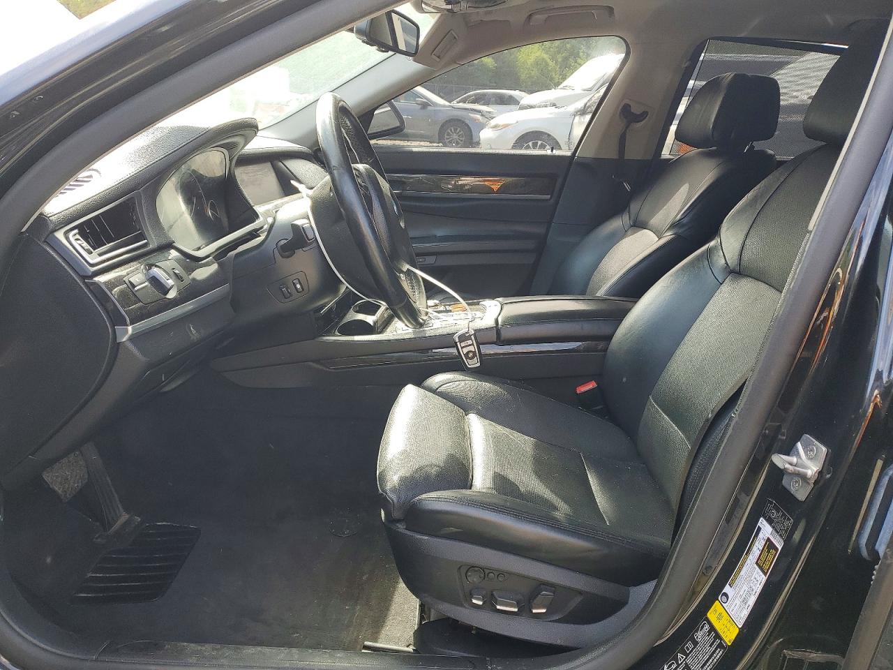 2012 BMW 750 LXI photo 13