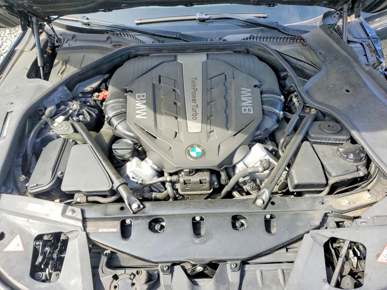 2012 BMW 750 LXI photo 21