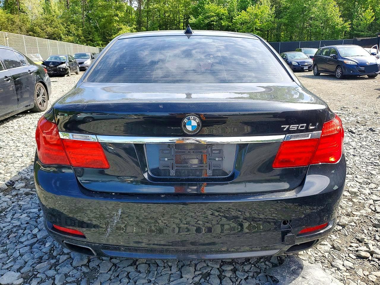 2012 BMW 750 LXI photo 11