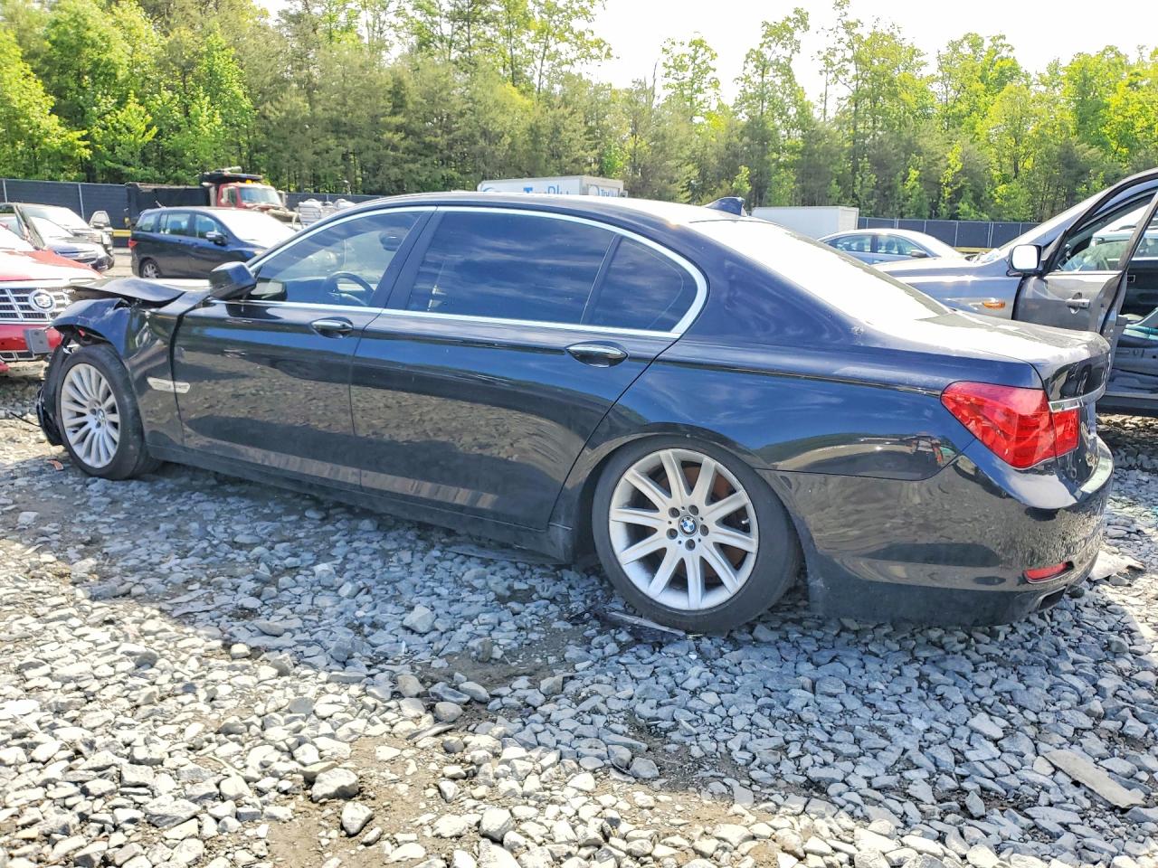 2012 BMW 750 LXI photo 3