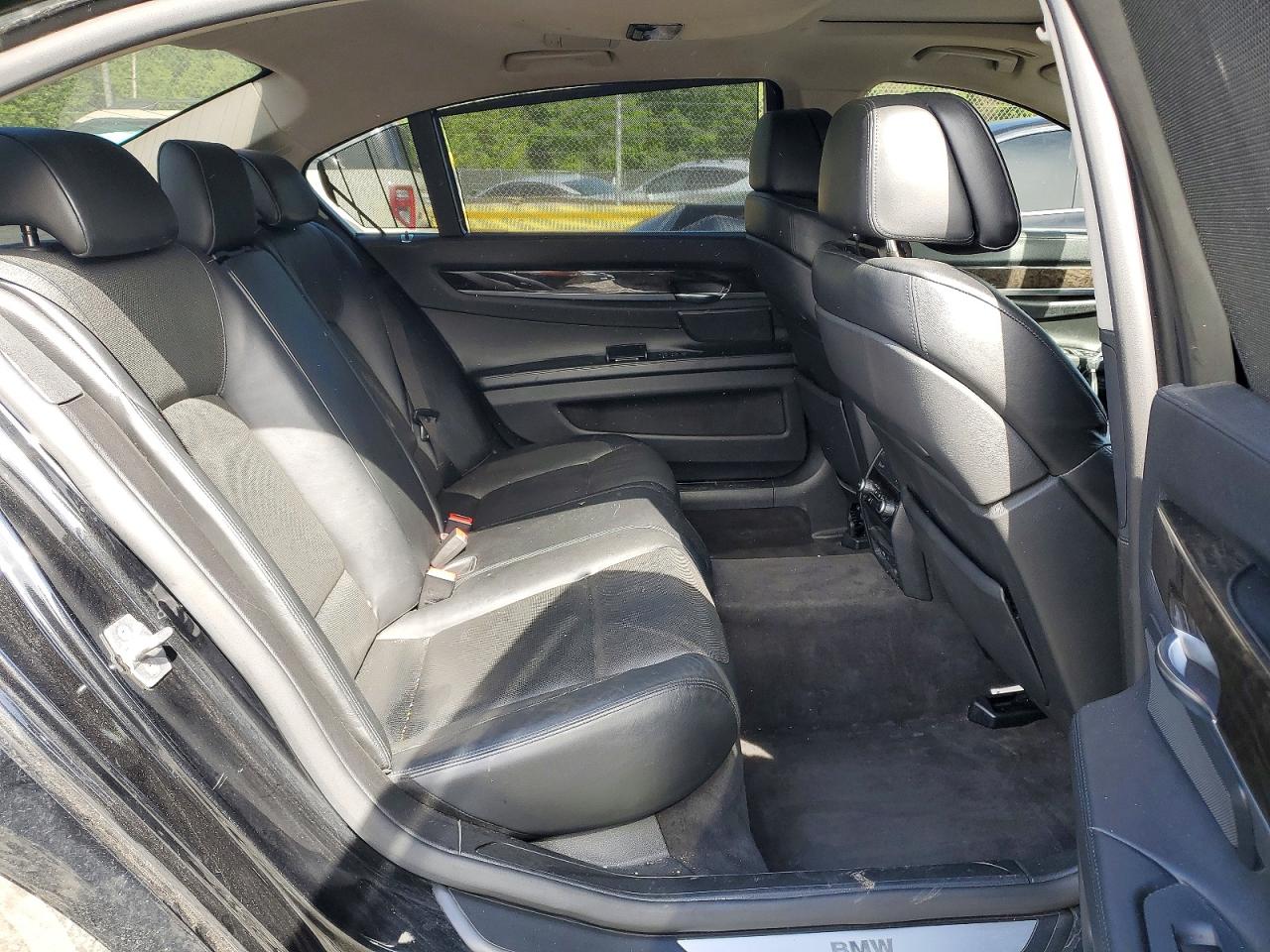 2012 BMW 750 LXI photo 19