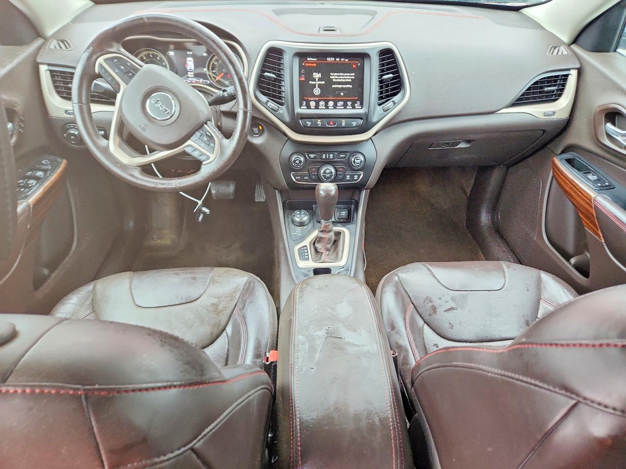 2015 JEEP CHEROKEE TRAILHAWK photo 15