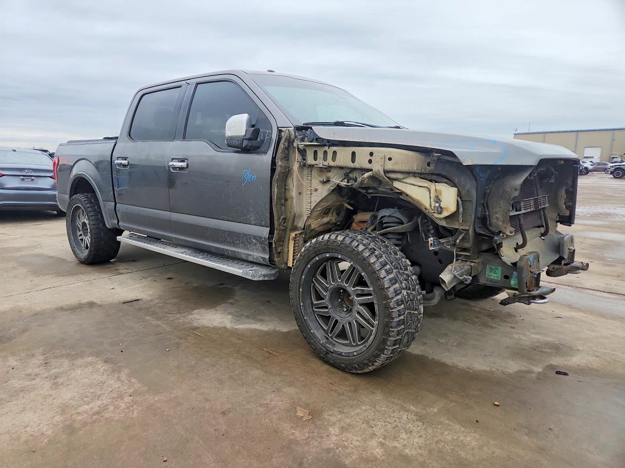 2015 FORD F150 SUPERCREW photo 4